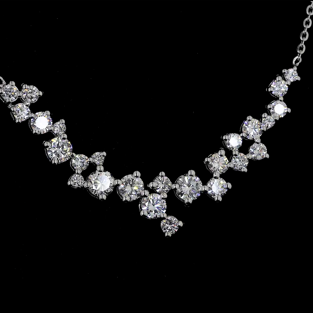 Diamond Vine Pendant in 18K White Gold